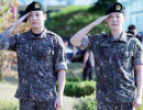 Khoảnh Khắc Lịch Sử: Jimin Và Jungkook (BTS) Trở Lại Từ Quân Ngũ, Hứa Hẹn "Âm Nhạc Thật Hay"