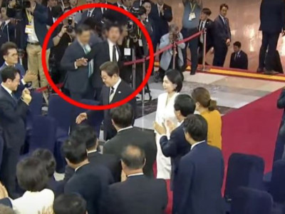 Xô Xát Giữa Cận Vệ Và Cảnh Sát Ngay Trong Lễ Nhậm Chức Tổng Thống Lee Jae-myung