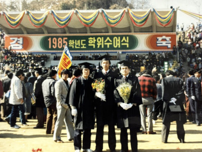 Đại Học Chung-Ang Hân Hoan Chào Đón Cựu Sinh Viên Lee Jae-myung Đắc Cử Tổng Thống