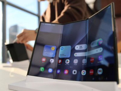Samsung Electronics ra mắt Galaxy Z TriFold tại Hàn Quốc.