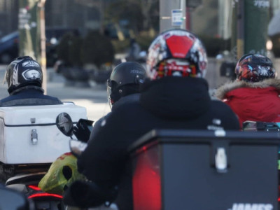 Cục Xuất nhập cảnh Seoul ngày 23/3 cho biết: đã b:ắt g:iữ 58 người nước ngoài làm tài xế giao hàng ㅡ  betal t:rái p:hép   Và một Sa ㅡ người đã cho những người nước ngoài tìm đến qua quảng cáo trê