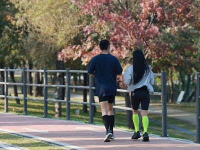 Nghiên cứu cho thấy tập luyện sức mạnh hiệu quả hơn chạy bộ trong điều trị béo phì và tiểu đường