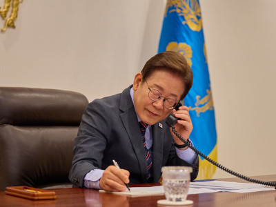 Tổng thống Lee điện đàm với Chủ tịch nước Việt Nam Lương Cường: "Mở rộng và thắt chặt hợp tác chiến lược"
