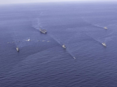 Hàn Quốc và Hoa Kỳ tổ chức tập trận hải quân chung kéo dài 4 ngày tại Biển Đông