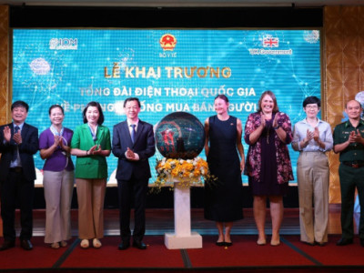 Khai trương Tổng đài điện thoại quốc gia về phòng, chống mua bán người “111”