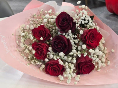 Ngày 14/2 Valentine lần thứ bao nhiêu ở HQ   rồi các bạn ơi~ Có được tặng quà gì chưa? các ty ơi ~  #korea  #cuocsonghanquoc  #niemvuimoingay